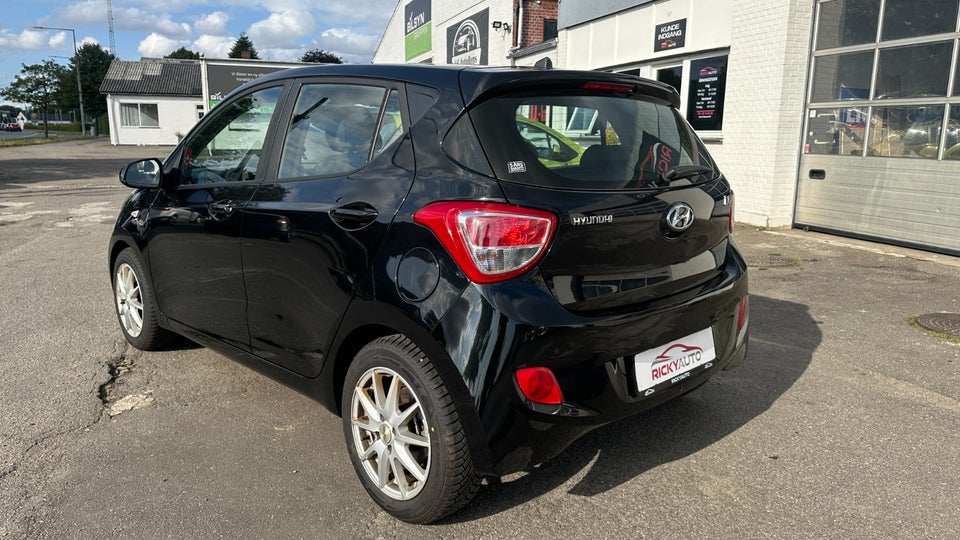 Hyundai i10 1,0 Passion 5d