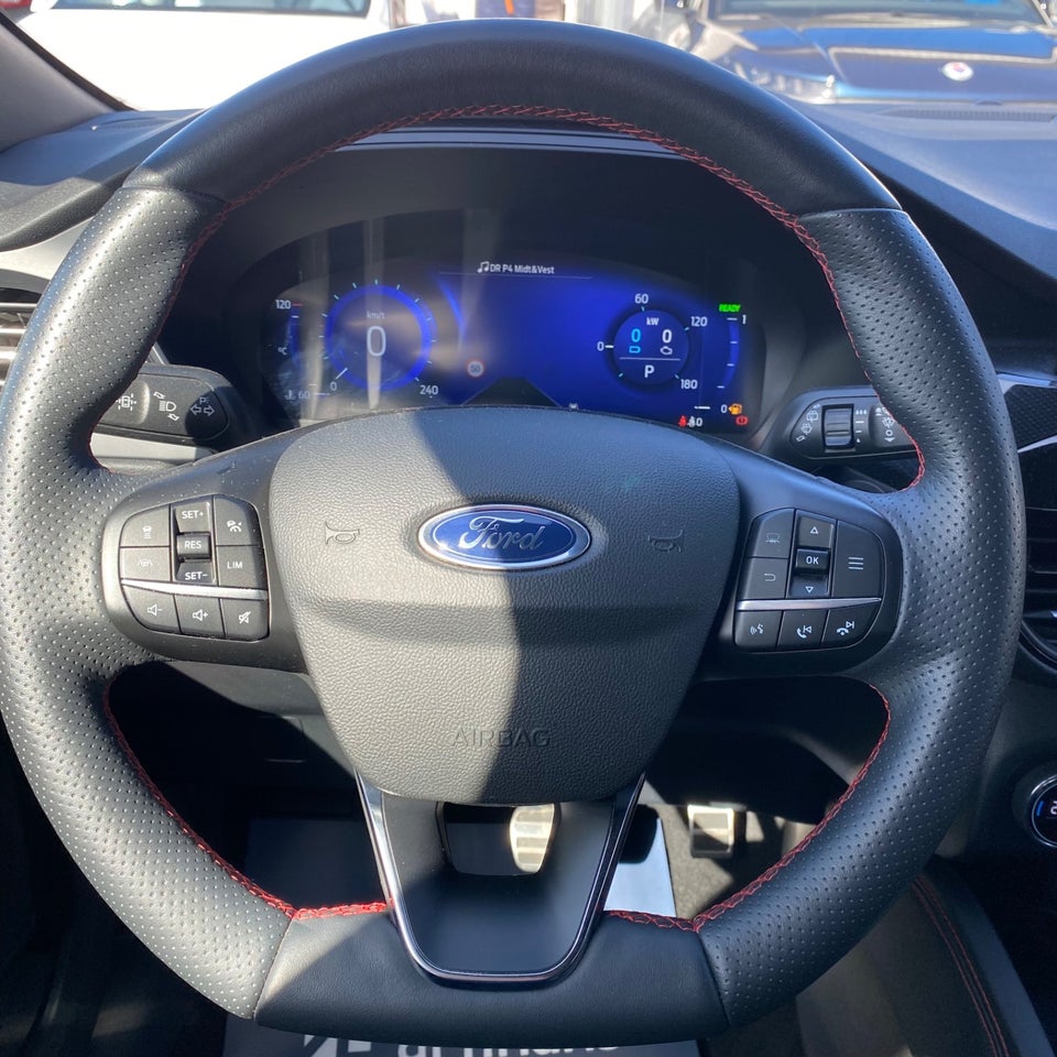 Ford Kuga 2,5 PHEV ST-Line X CVT 5d