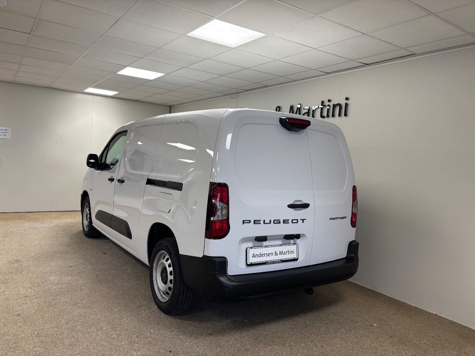 Peugeot Partner 1,5 BlueHDi 130 L2V2 Plus EAT8 Van