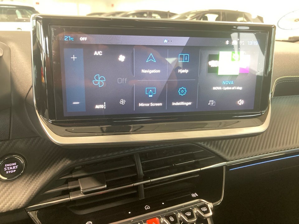 Peugeot e-2008 54 GT 5d