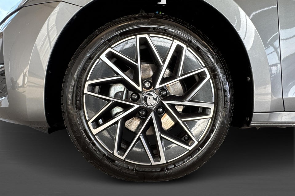 Skoda Octavia 1,5 eTSi 150 Selection Combi DSG 5d