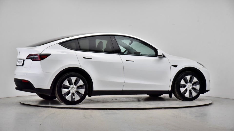 Tesla Model Y Long Range AWD 5d