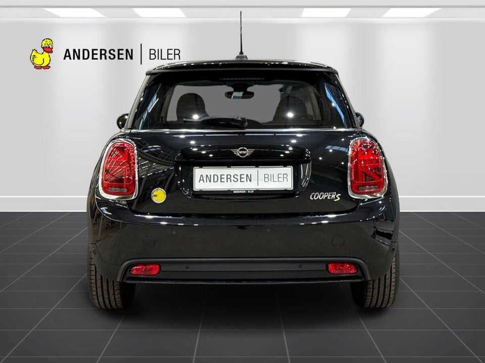 MINI Cooper SE Classic Trim 3d