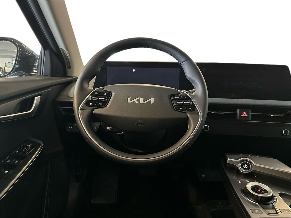 Kia EV6 58 Standard Range Access 5d