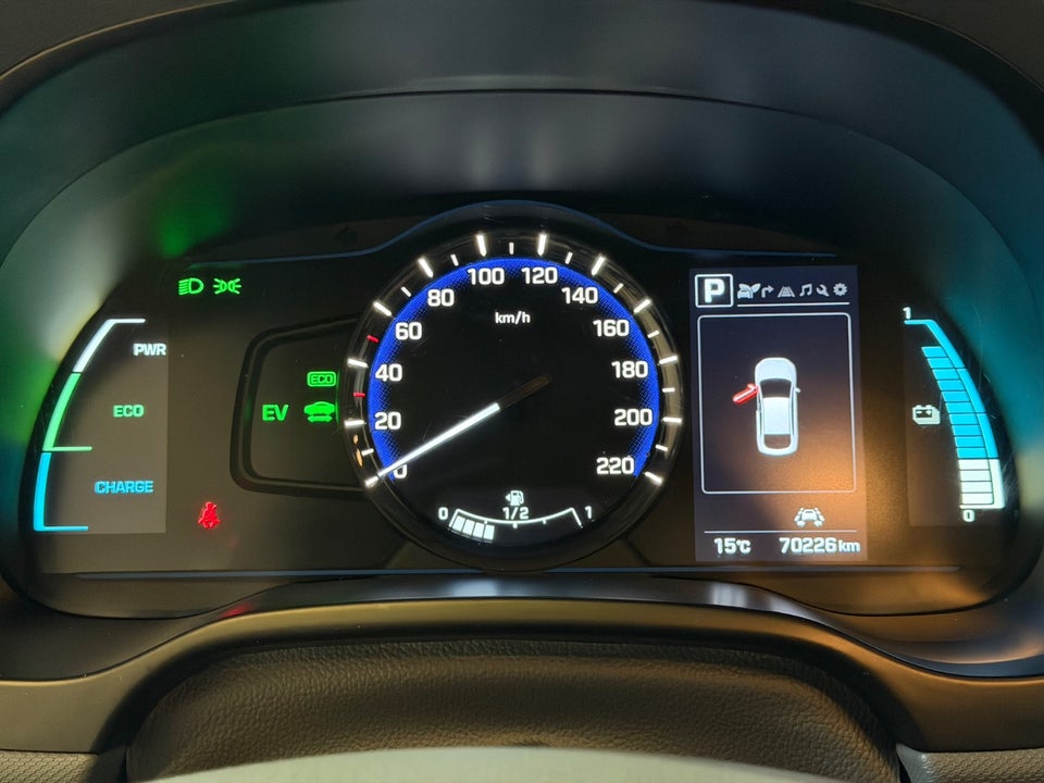 Hyundai Ioniq 1,6 PHEV Trend DCT 5d