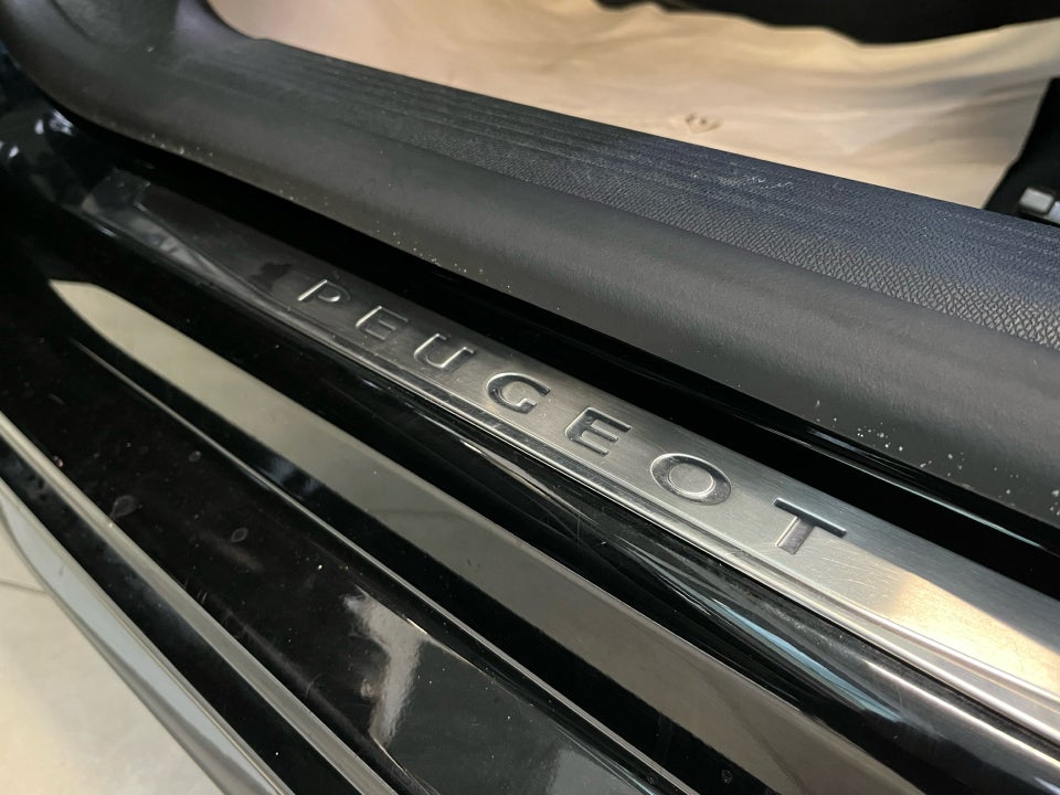 Peugeot 508 1,6 Hybrid GT Line SW EAT8 5d
