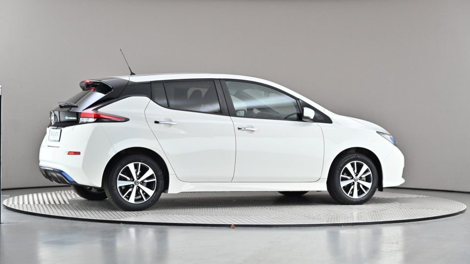 Nissan Leaf 40 Acenta 5d
