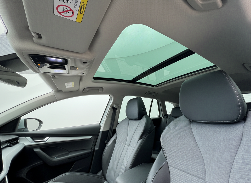 Skoda Enyaq 80 iV Loft 5d