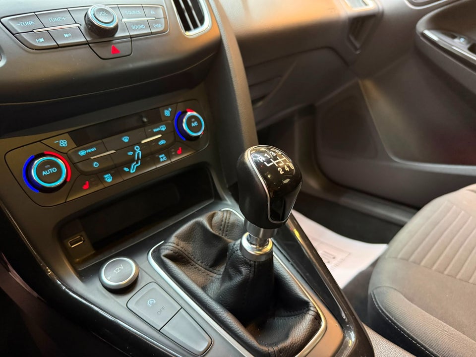 Ford Focus 1,0 SCTi 125 Titanium stc. 5d