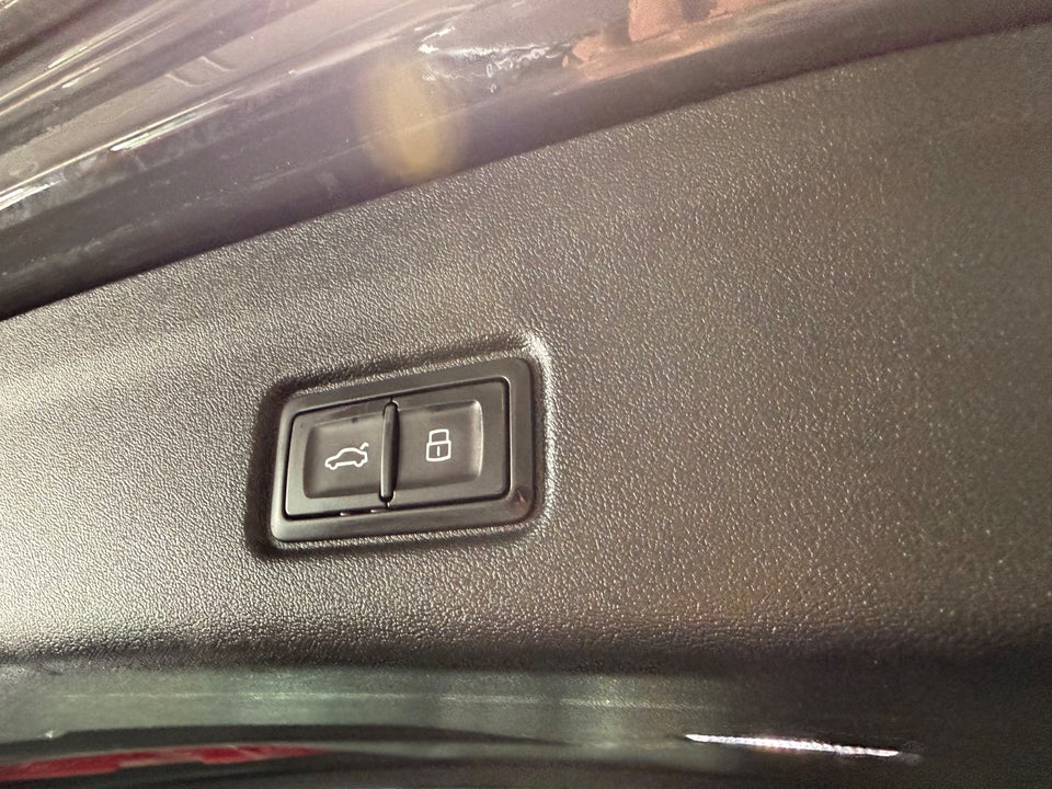 Audi Q6 e-tron Ultra S-line 5d
