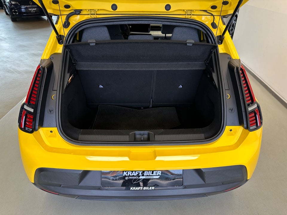 Renault 5 E-Tech 52 Techno 5d