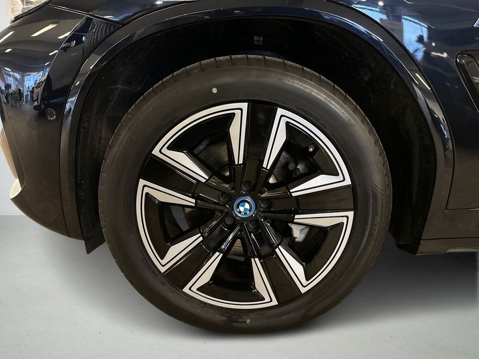 BMW iX3 Charged M-Sport 5d