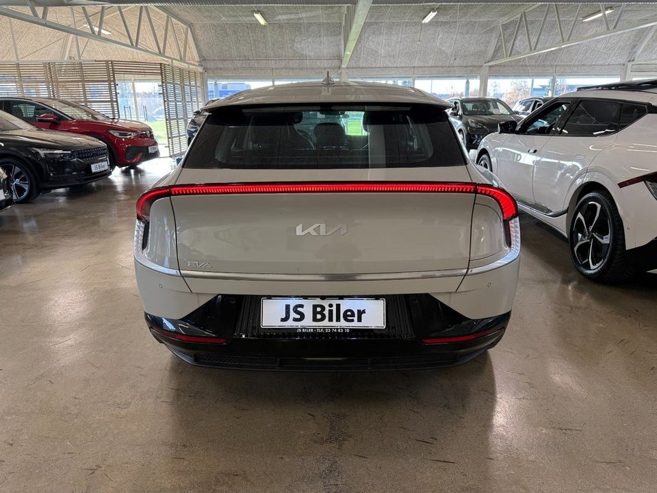 Kia EV6 77 Long Range Upgrade 5d