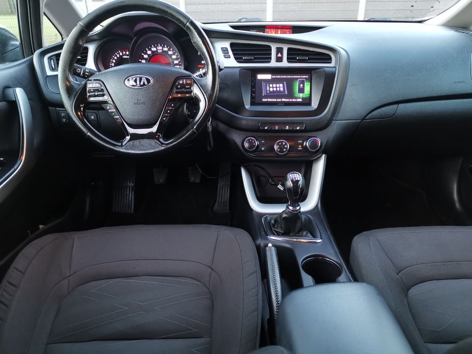 Kia Ceed 1,6 GDi Active+ SW 5d