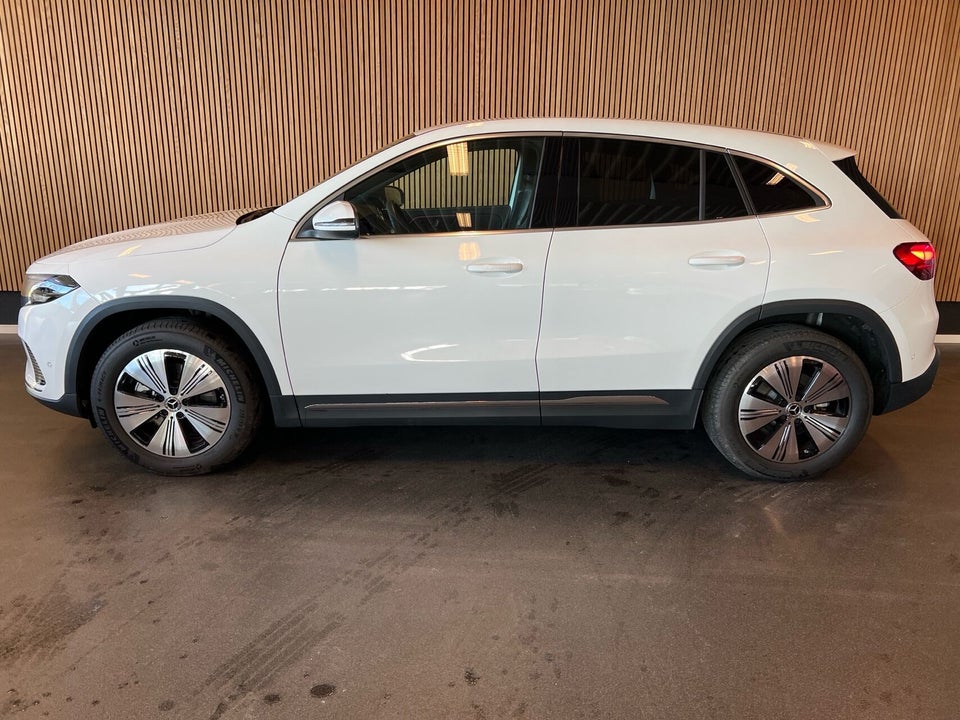 Mercedes EQA250+ Progressive Advance 5d