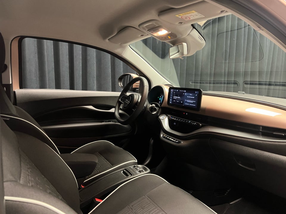 Fiat 500e 42 Icon 3d