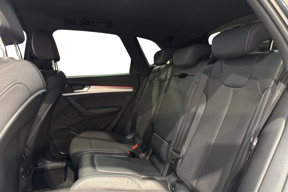 Audi Q5 50 TFSi e S-line quattro S-tr. 5d