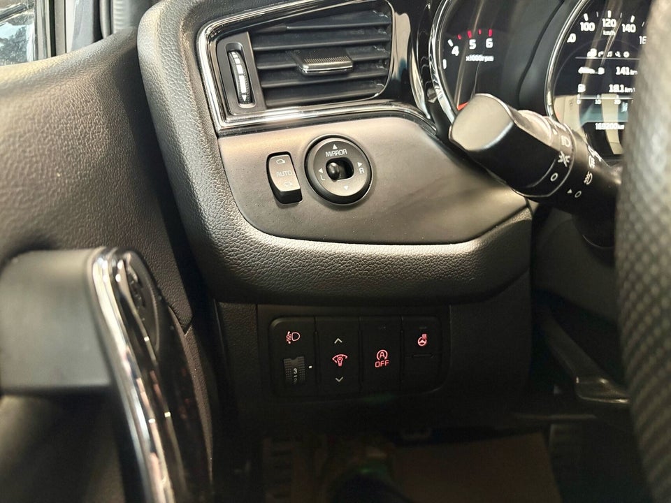 Kia Ceed 1,6 CRDi 136 GT-Line Limited SW 5d