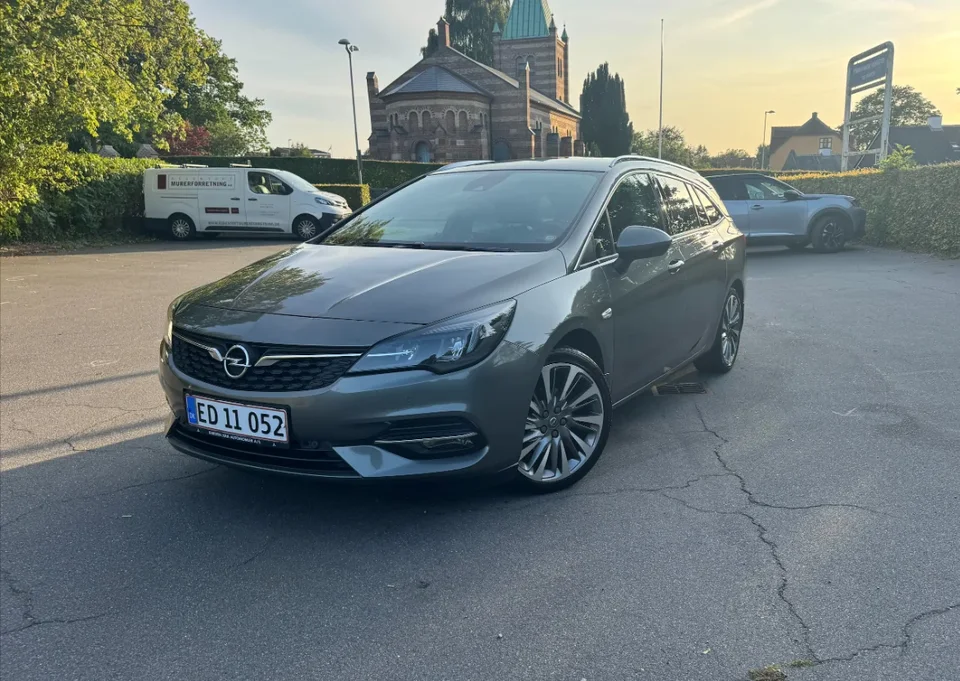 Opel Astra 1,5 D 122 Elegance Sports Tourer aut. 5d