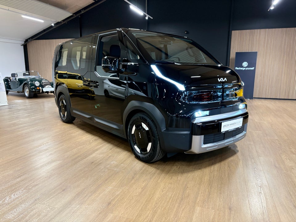 Kia PV5 71 Long Range Upgrade 5d