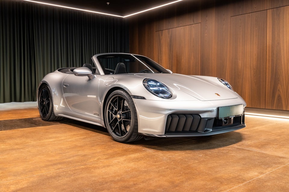 Porsche 911 Carrera GTS 3,6 Cabriolet PDK 2d