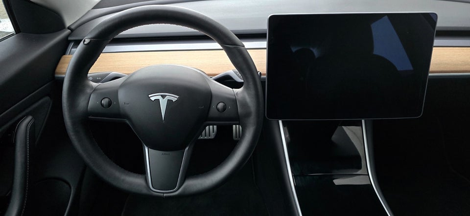 Tesla Model 3 Performance AWD 4d