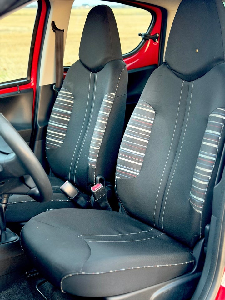 Citroën C1 1,0i Exclusive 5d