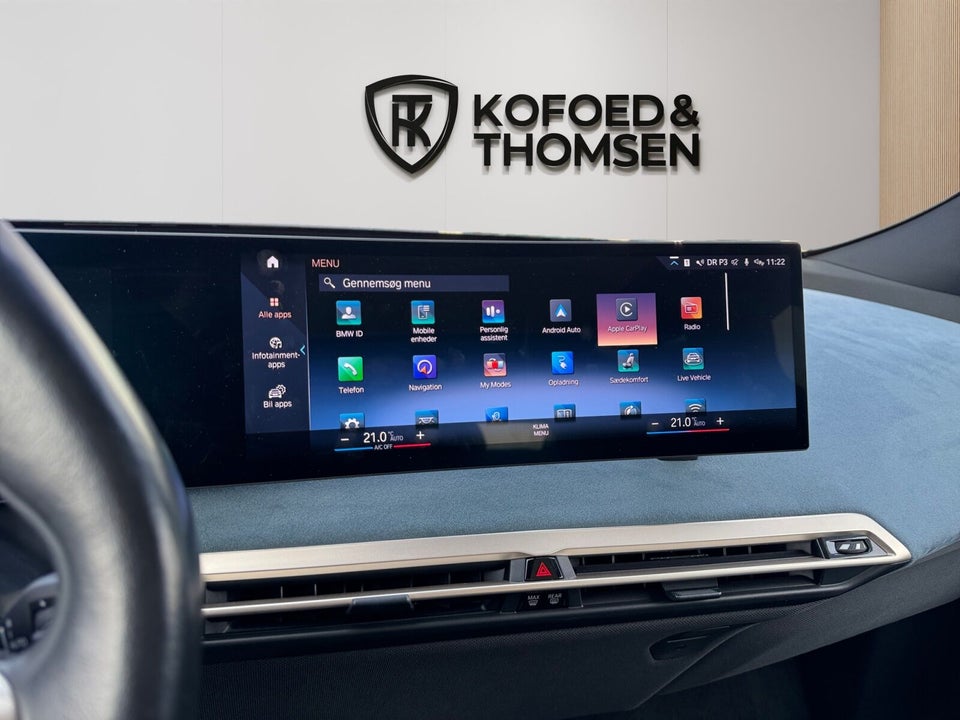 BMW iX xDrive50 Fully Charged 5d