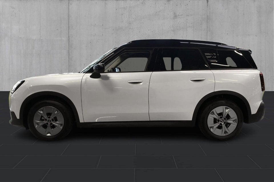 MINI Countryman E Classic Trim M 5d