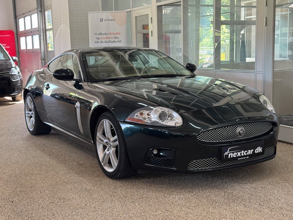 Jaguar XKR 4,2 V8 Coupé aut. 2d