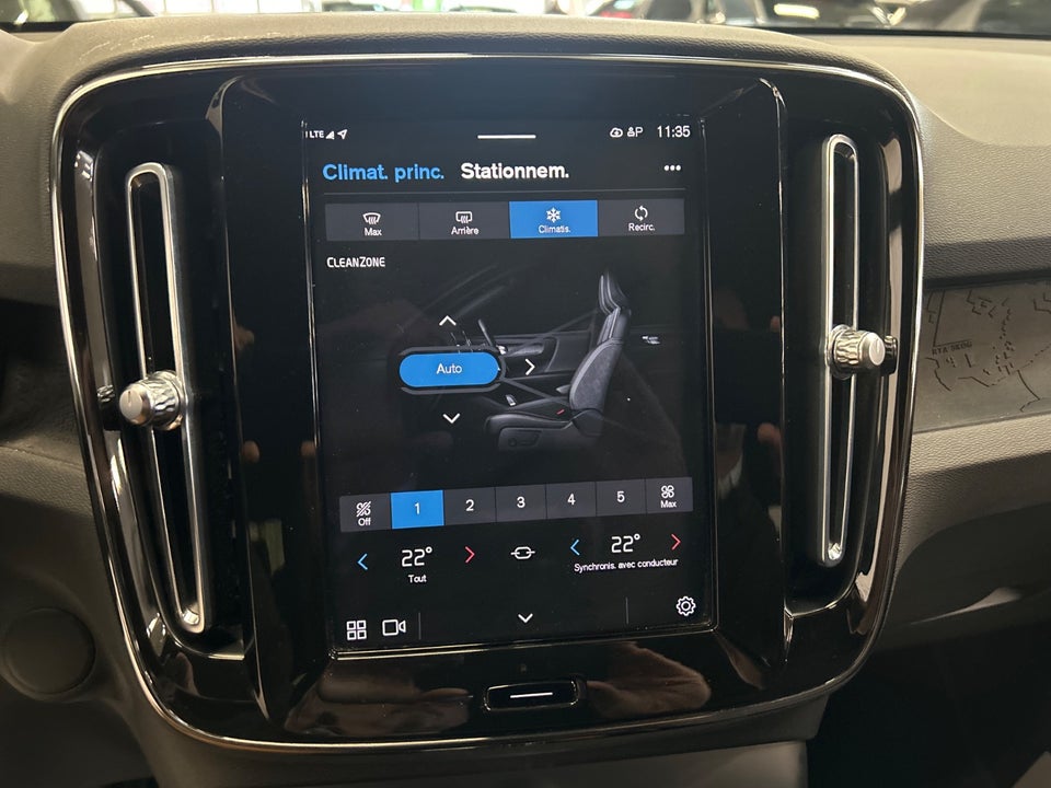 Volvo XC40 P6 ReCharge Core 5d