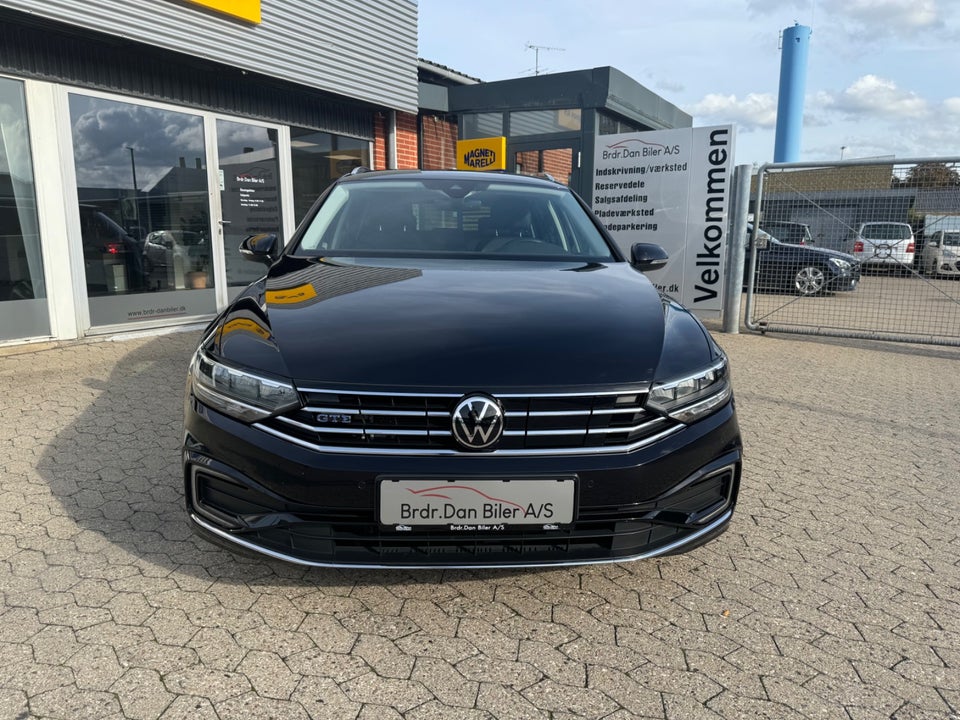 VW Passat 1,4 GTE High Variant DSG 5d