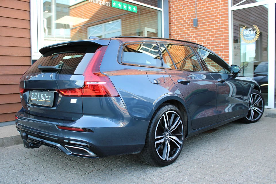 Volvo V60 2,0 T6 ReCharge R-Design aut. AWD 5d