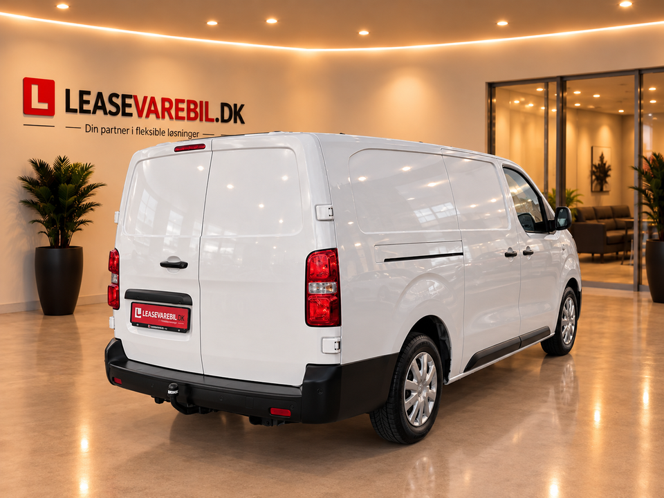 Toyota ProAce 2,0 D 120 Long Comfort Master aut. 4d