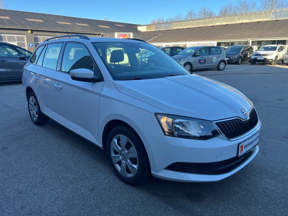 Skoda Fabia 1,0 TSi 110 Active Combi DSG 5d