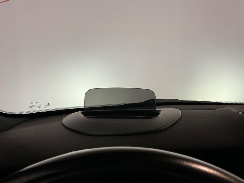 MINI Cooper SE Maximise 3d