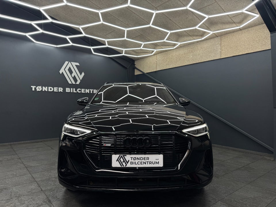 Audi e-tron 55 Black Edition S-line Sportback quattro 5d