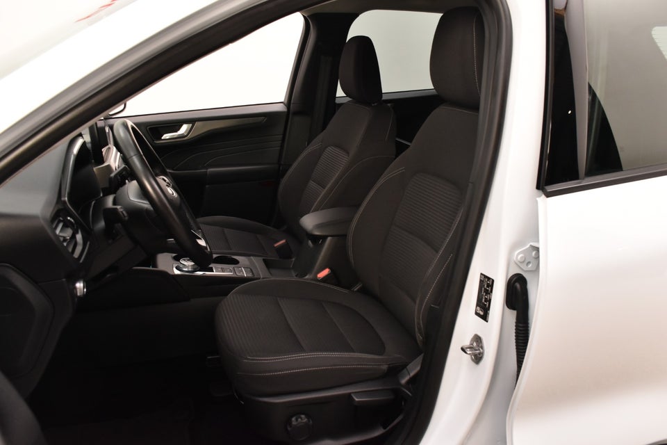 Ford Kuga 2,5 PHEV Titanium CVT Van 5d