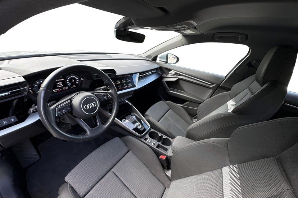 Audi A3 35 TFSi Prestige Sportback S-tr. 5d