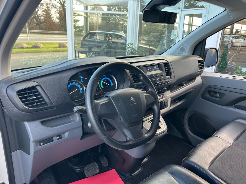 Peugeot e-Expert 50 L2 Plus Van