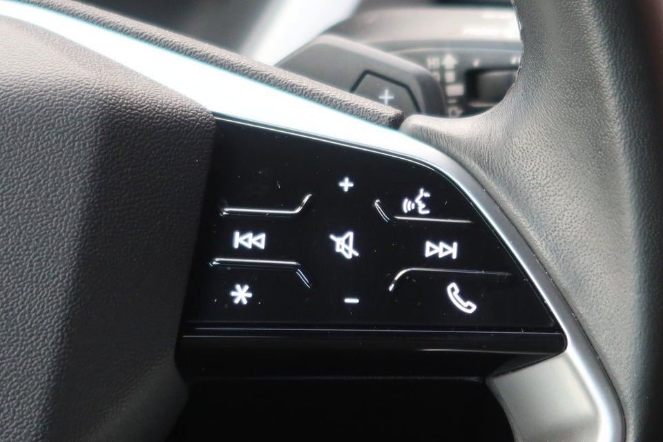 Audi Q4 e-tron 40 Attitude 5d