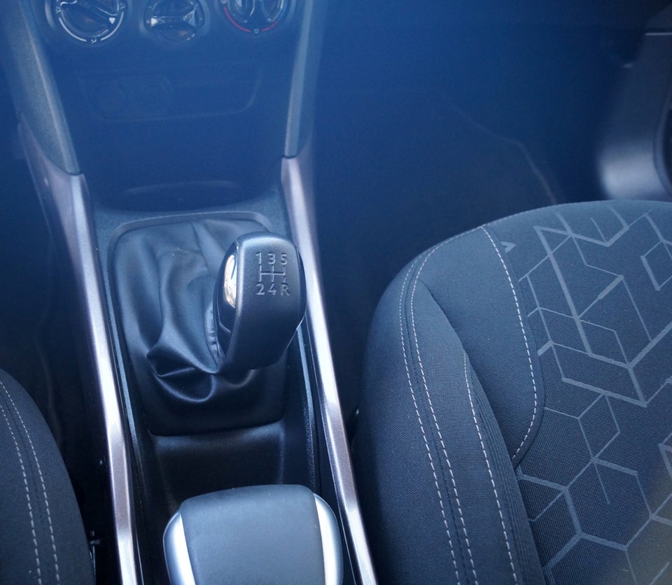 Peugeot 2008 1,2 VTi 82 Allure 5d