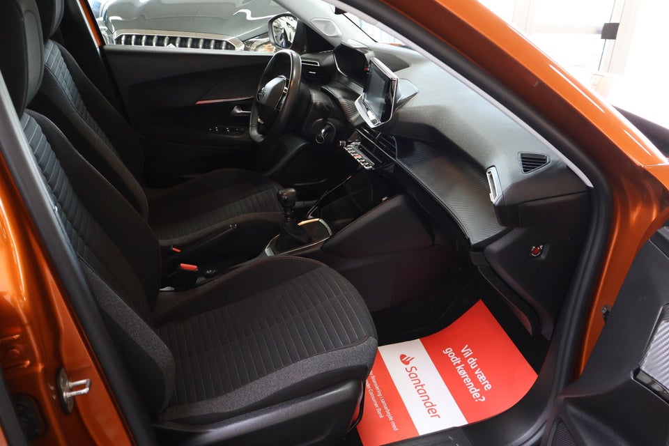 Peugeot 2008 1,2 PureTech 130 Active Pack 5d