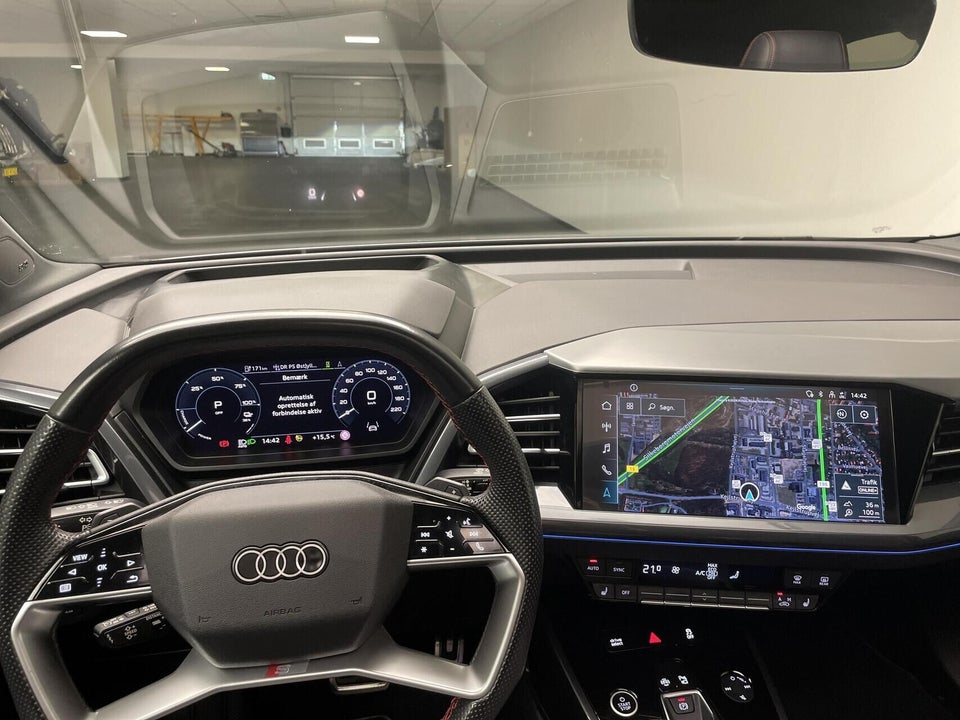 Audi Q4 e-tron 40 S-line Sportback 5d