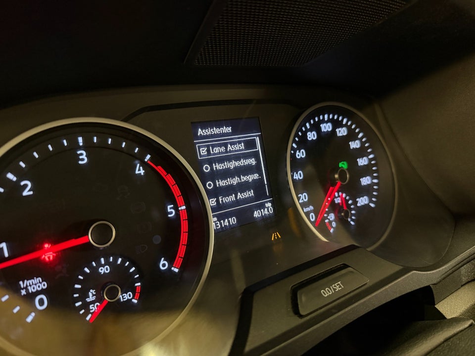 VW Crafter 35 2,0 TDi 177 Kassevogn L3H1 aut.