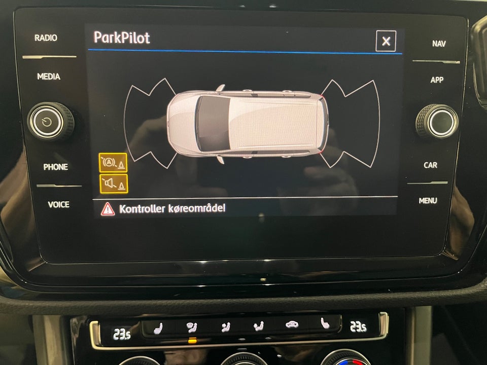 VW Touran 2,0 TDi 115 Comfortline DSG Van 5d