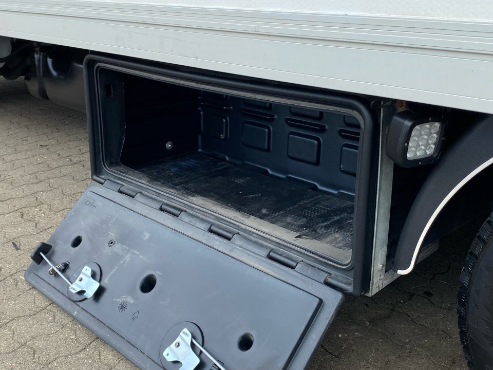 Iveco Daily 3,0 35C18 Alukasse m/lift AG8 2d