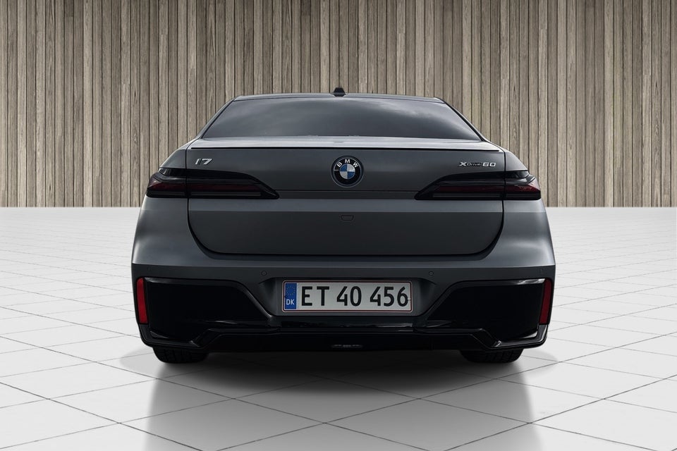 BMW i7 xDrive60 M-Sport 4d