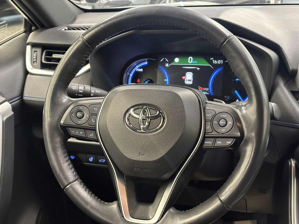 Toyota RAV4 2,5 Hybrid H3 Style Smart MDS 5d