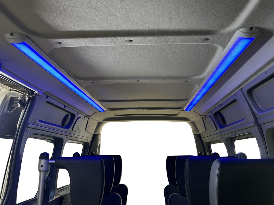 Renault Master III T39 2,3 dCi 165 L3H2 17prs 5d